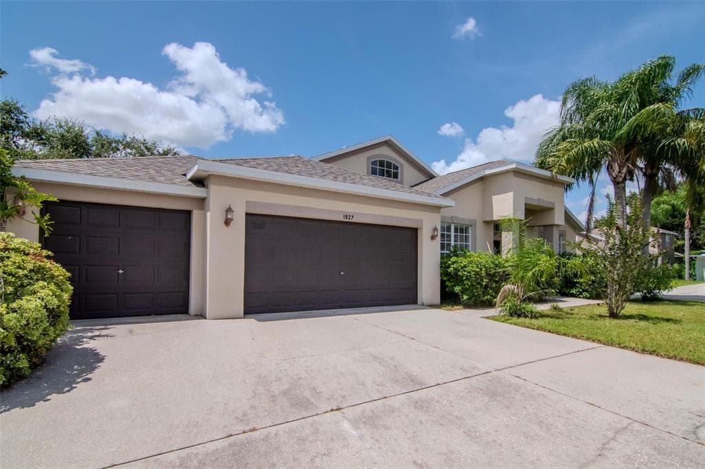 1927 ALECOST COURT - 4bd/3ba - $535,000 - TRINITY, FL