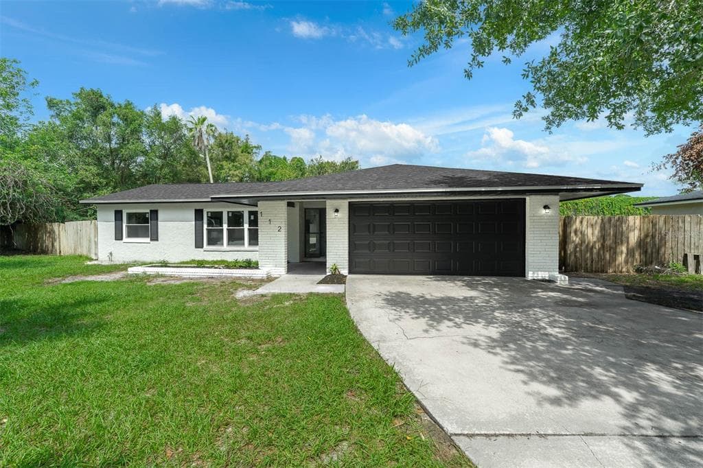 112 DES PINAR LANE - 4bd/2ba - $444,000 - LONGWOOD, FL