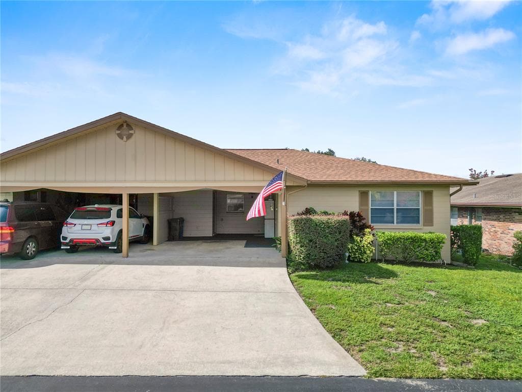 522 VILLA VISTA BOULEVARD - 2bd/2ba - $224,000 - LAKELAND, FL