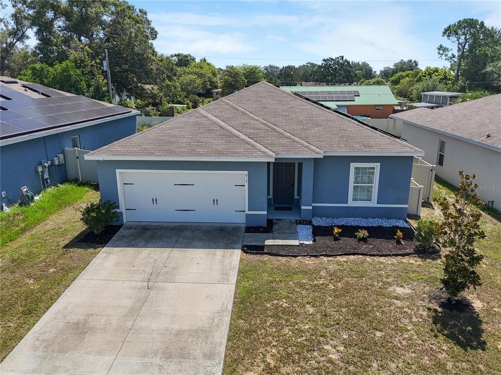 217 FIDDLEWOOD COURT - 4bd/2ba - $329,990 - DAVENPORT, FL