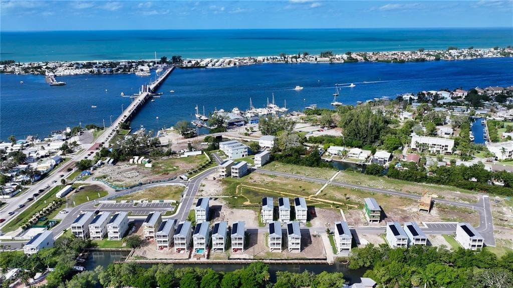 111 4TH STREET S - 4bd/4ba - $3,880,000 - BRADENTON BEACH, FL