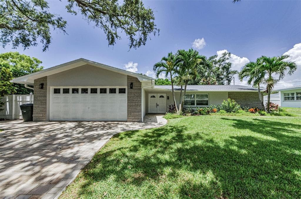 1180 NELSON STREET - 4bd/3ba - $849,000 - DUNEDIN, FL