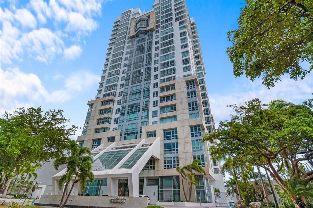 Atlantis 404 AVENIDA DE LA CONSTITUCIÓN UNIT 507 - 1bd/2ba - $875,000 - SAN JUAN, PR