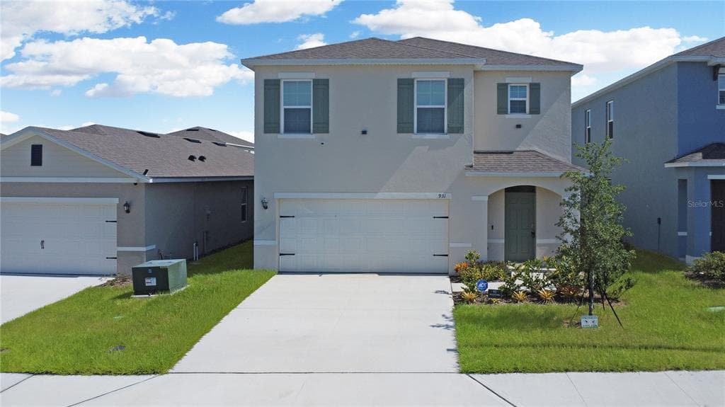 931 WATERFALL BOULEVARD - 5bd/3ba - $430,000 - DAVENPORT, FL