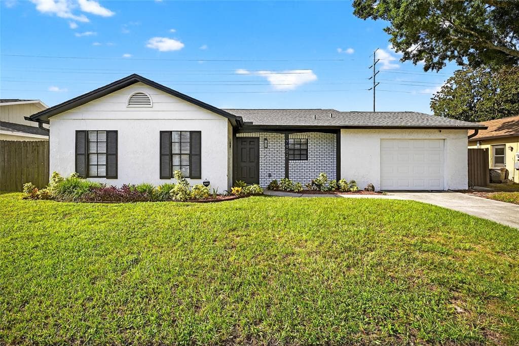 7902 ROYAL HART DRIVE - 2bd/2ba - $315,000 - NEW PORT RICHEY, FL