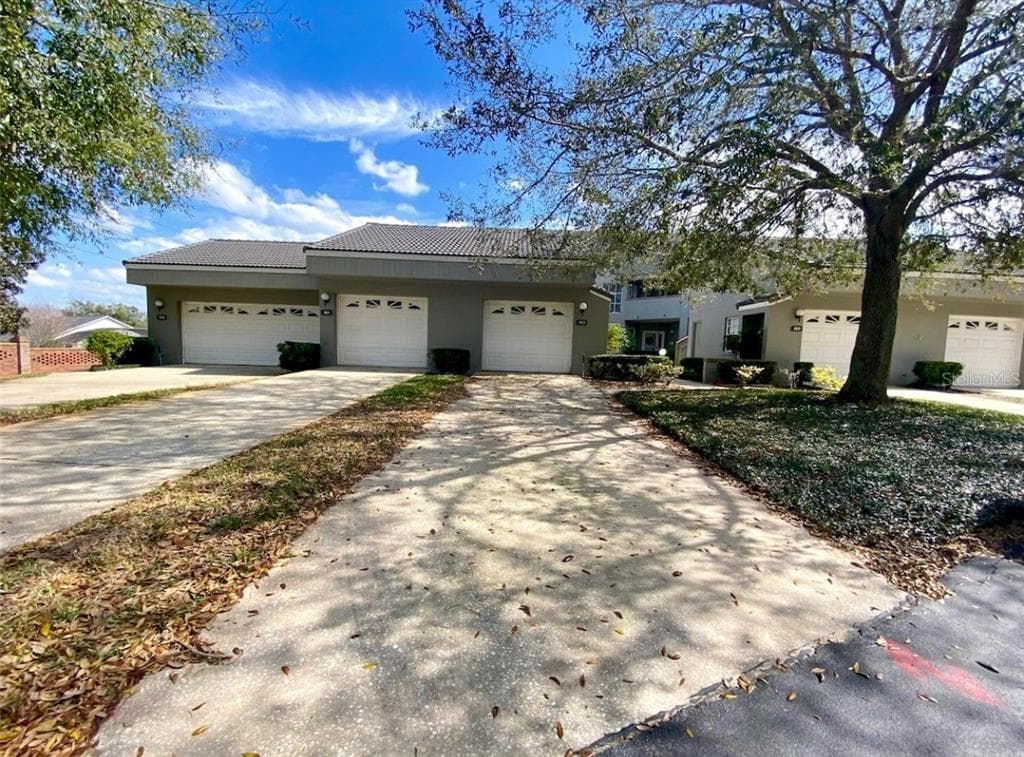 193 DURHAM PLACE PLACE - 2bd/2ba - $305,000 - LONGWOOD, FL