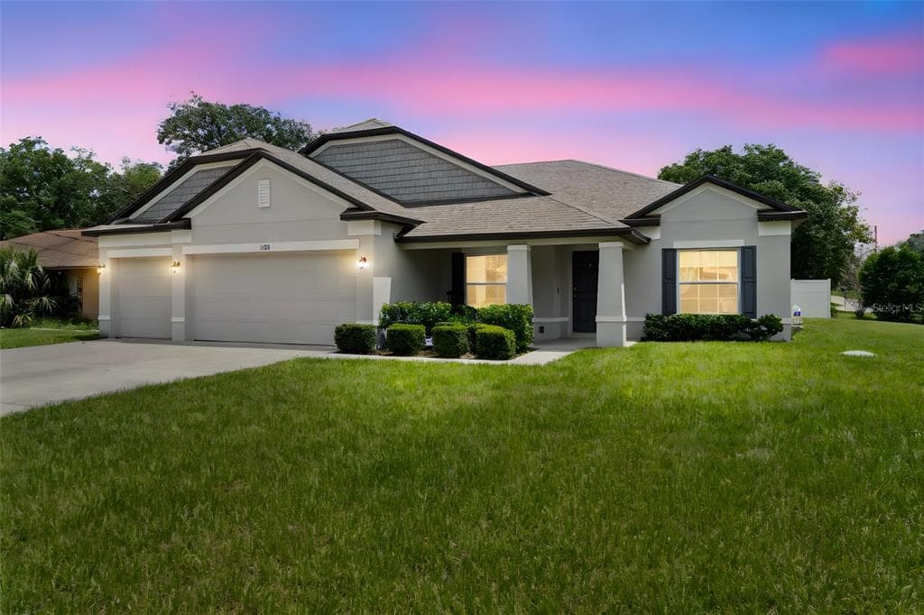 1128 SANGER AVENUE - 4bd/3ba - $415,000 - SPRING HILL, FL