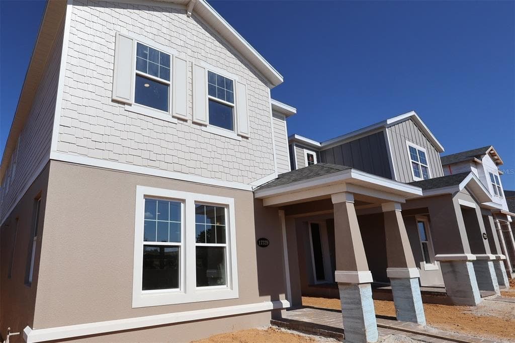 17329 BEACHGRASS ALLEY - 4bd/3ba - $631,990 - WINTER GARDEN, FL