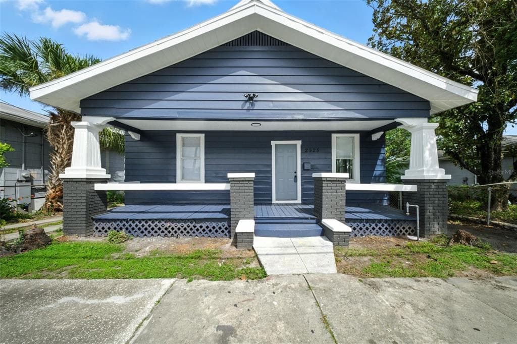 2925 N 18TH STREET - 3bd/2ba - $324,900 - TAMPA, FL