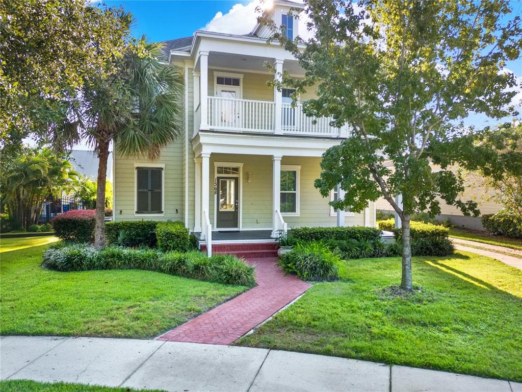 1368 UNION CLUB DRIVE - 3bd/3ba - $850,000 - WINTER GARDEN, FL