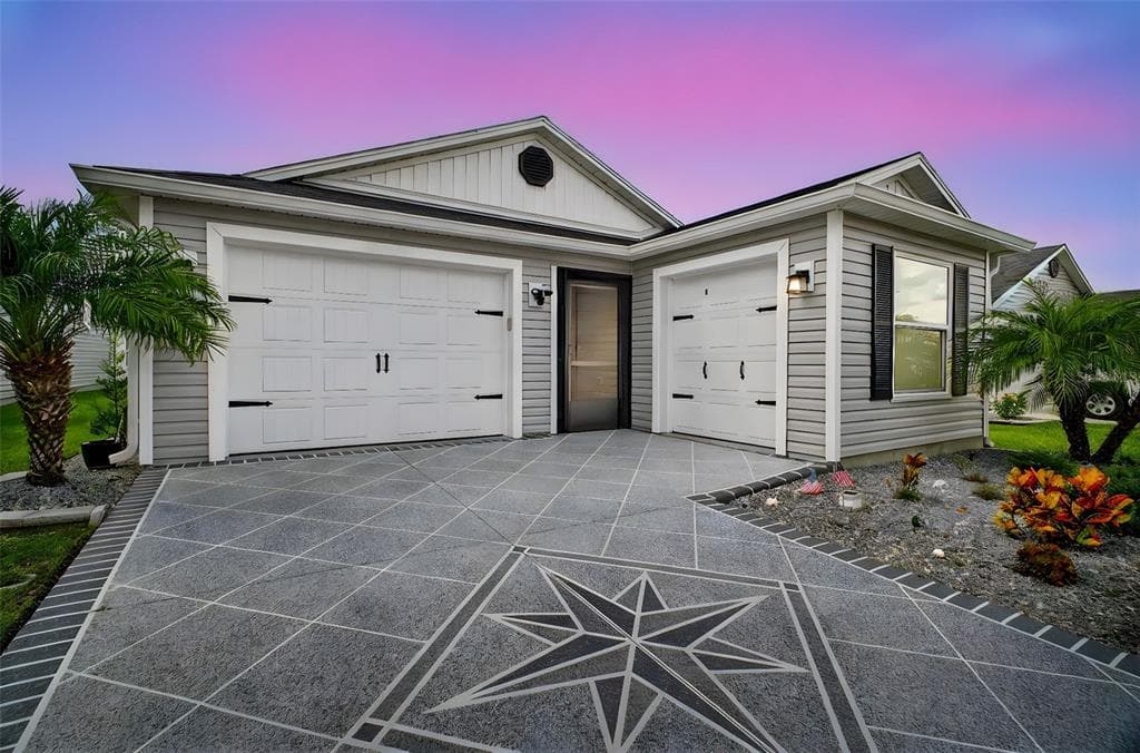 6789 BOSS COURT - 3bd/2ba - $349,900 - THE VILLAGES, FL