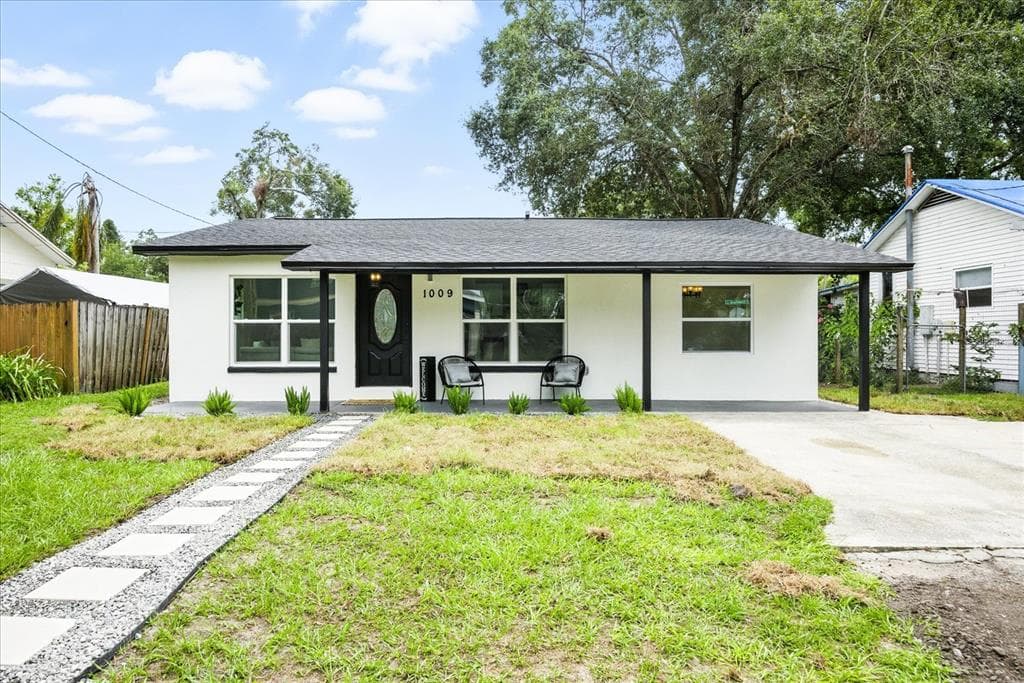 1009 E CRAWFORD STREET - 3bd/2ba - $404,999 - TAMPA, FL