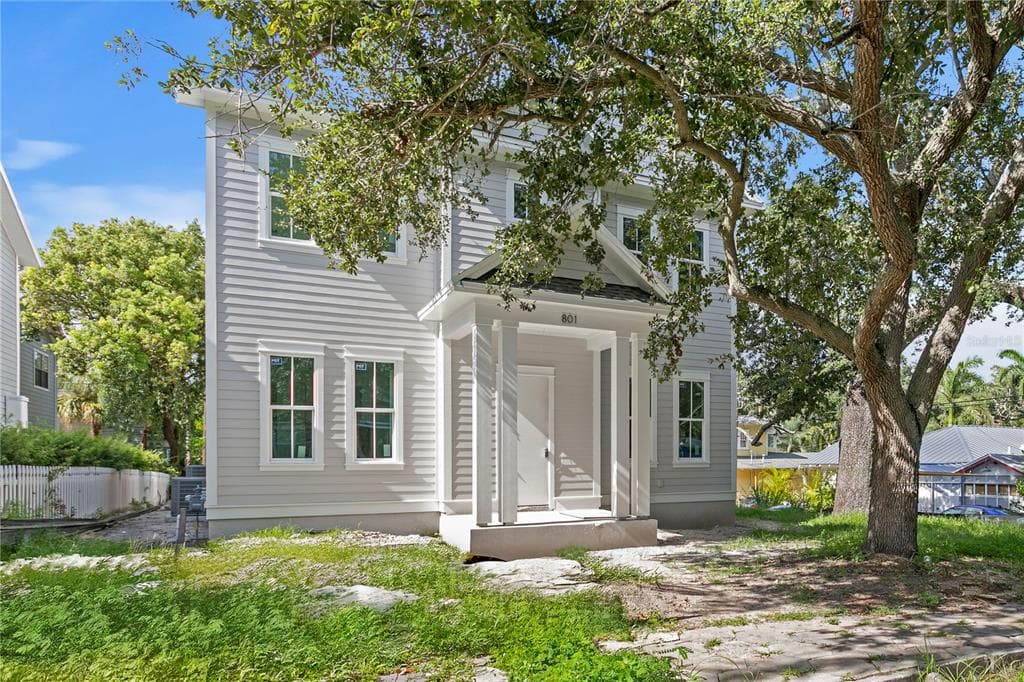 801 9TH AVENUE S - 5bd/3ba - $1,325,000 - ST PETERSBURG, FL