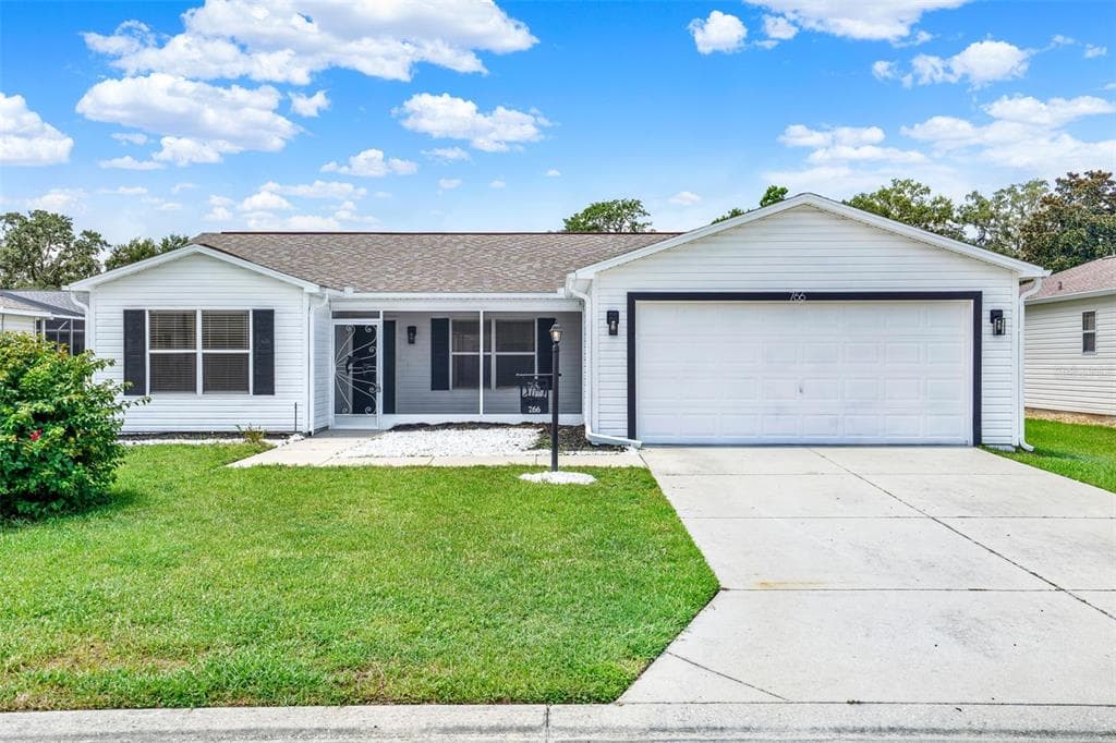 766 ARTESIA AVENUE - 3bd/2ba - $335,000 - THE VILLAGES, FL