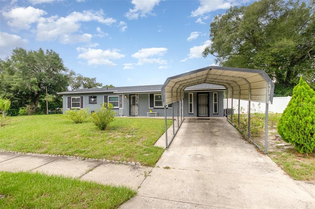 800 ORANGE GROVE DRIVE - 4bd/2ba - $280,000 - ALTAMONTE SPRINGS, FL