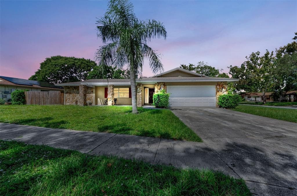 2274 MARSHA DRIVE - 3bd/2ba - $428,500 - DUNEDIN, FL