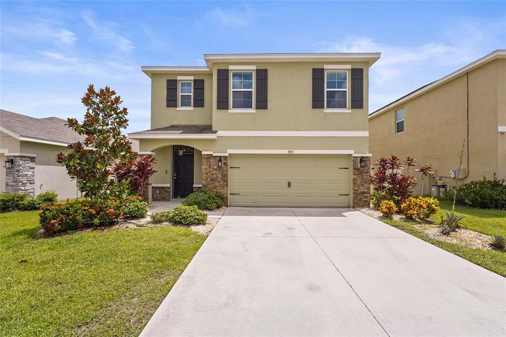 5835 CALLA LILLY DRIVE - 5bd/3ba - $530,000 - SARASOTA, FL