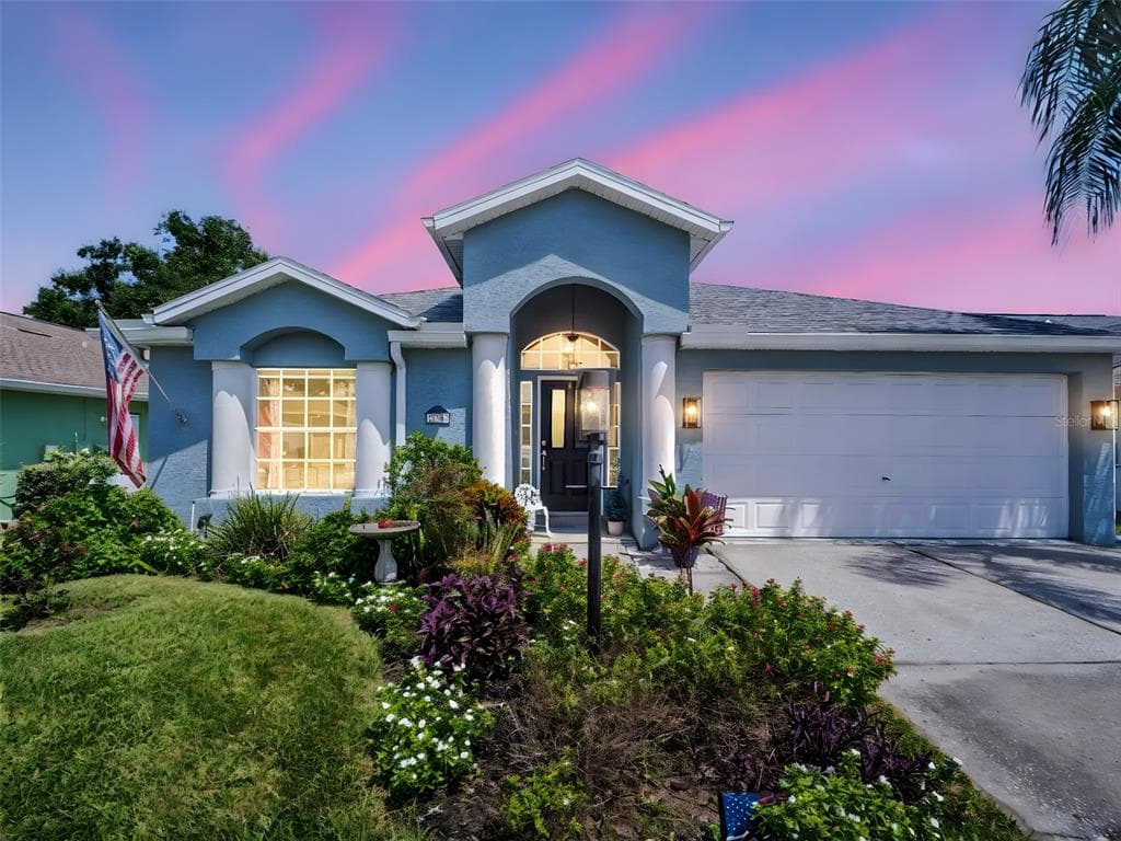 11343 TEE TIME CIRCLE - 3bd/2ba - $449,900 - NEW PORT RICHEY, FL