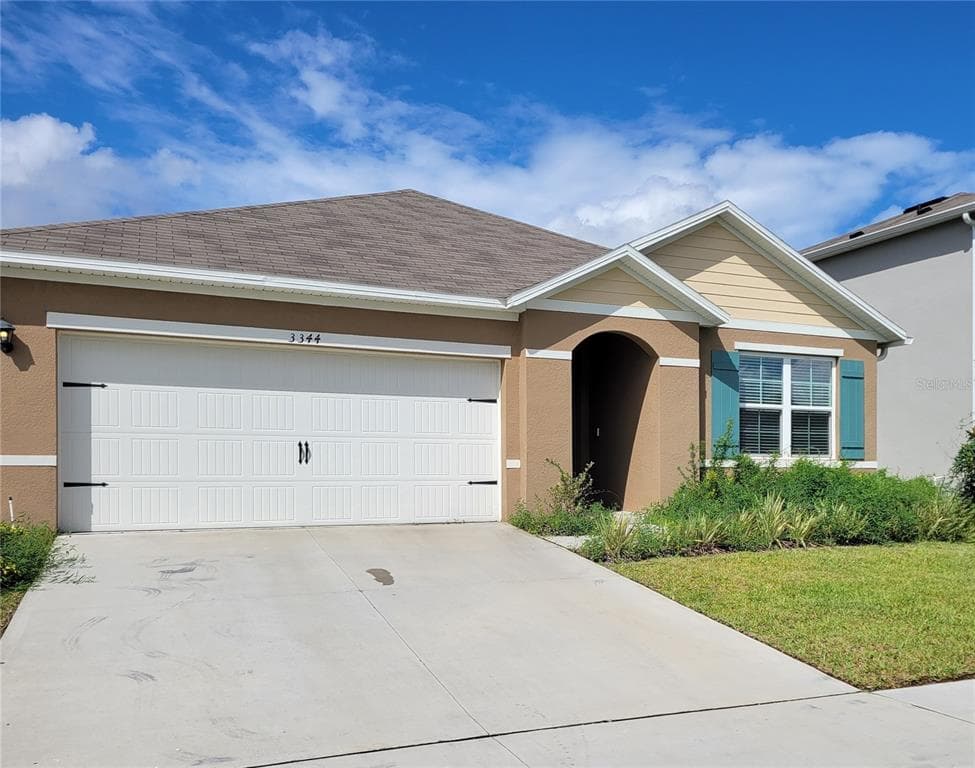 3344 MYSTIC POND LOOP - 3bd/2ba - $350,000 - LAKELAND, FL