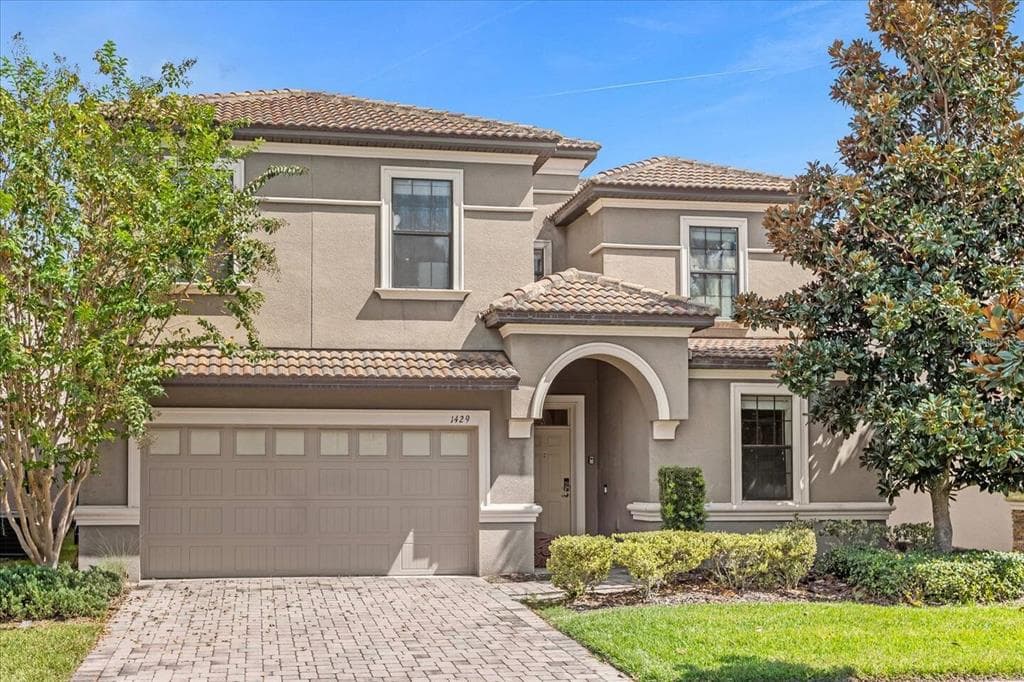 1429 WEXFORD WAY - 9bd/5ba - $637,000 - DAVENPORT, FL