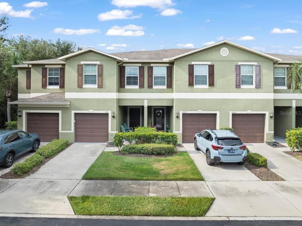2711 ISABELLA VALLEY COURT - 3bd/3ba - $309,900 - BRANDON, FL