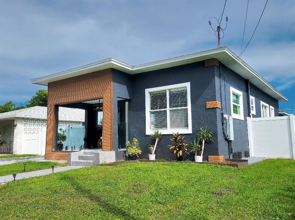 2711 W CORDELIA STREET - 3bd/3ba - $499,000 - TAMPA, FL