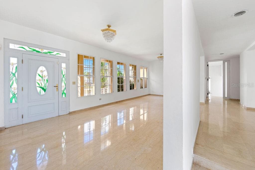 URB. SANTA MARIA 1906 CLL ORQUIDEA - Interior/Exterior Photo 5 - SAN JUAN, PR