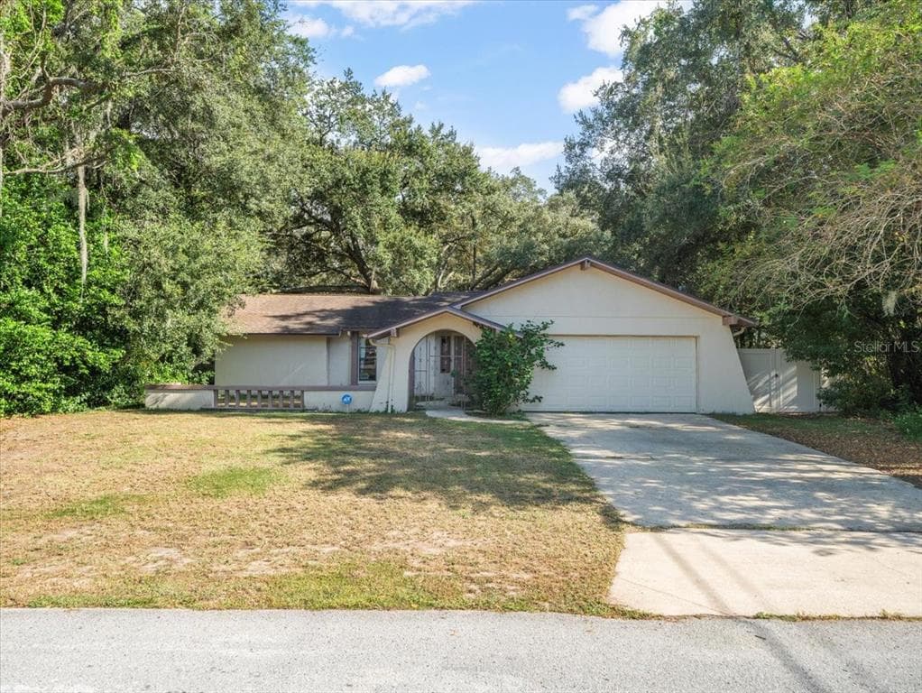 8316 KINGSDALE STREET - 2bd/2ba - $275,000 - SPRING HILL, FL