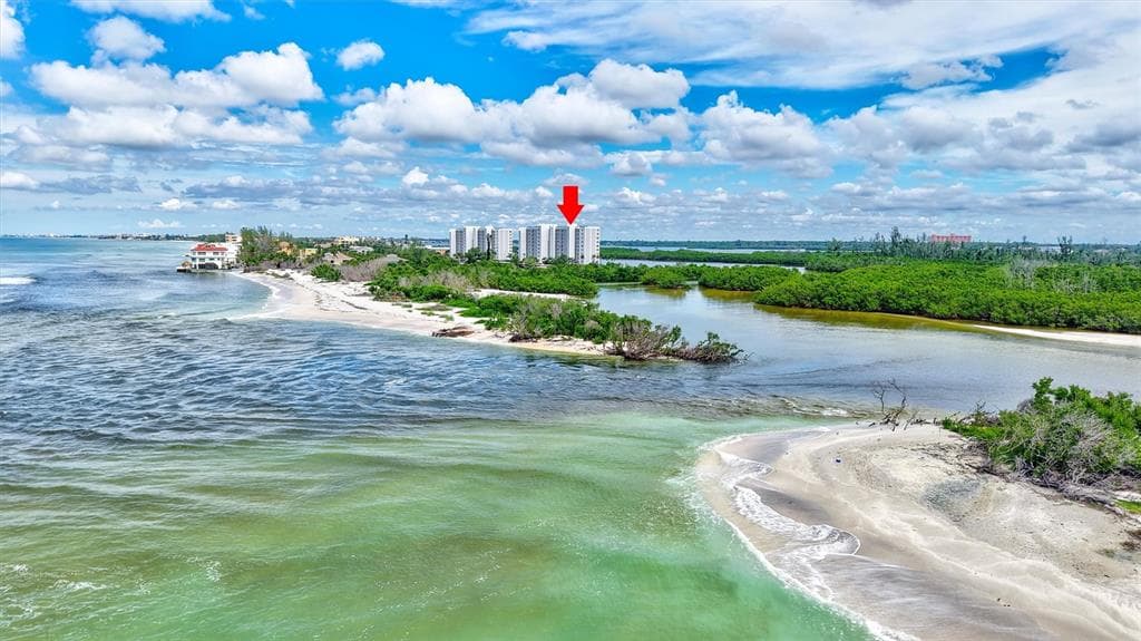 9397 MIDNIGHT PASS ROAD UNIT 505 - 2bd/2ba - $586,000 - SARASOTA, FL