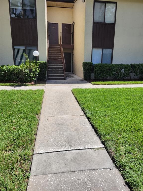 727 MIDWAY DRIVE UNIT A - 2bd/2ba - $169,999 - OCALA, FL