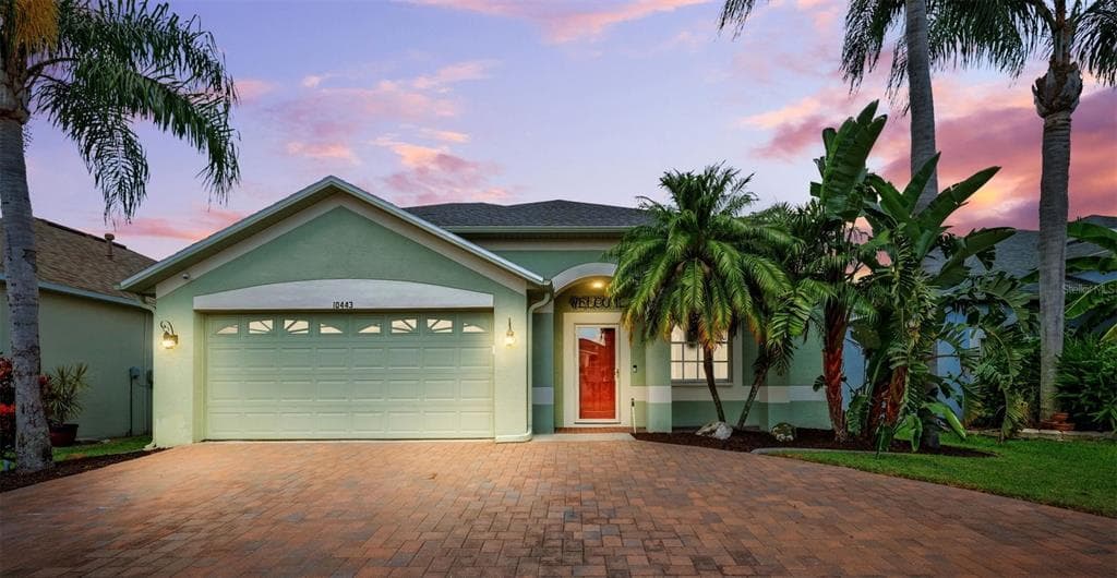 10443 PEPPERGRASS COURT - 4bd/3ba - $489,500 - TRINITY, FL