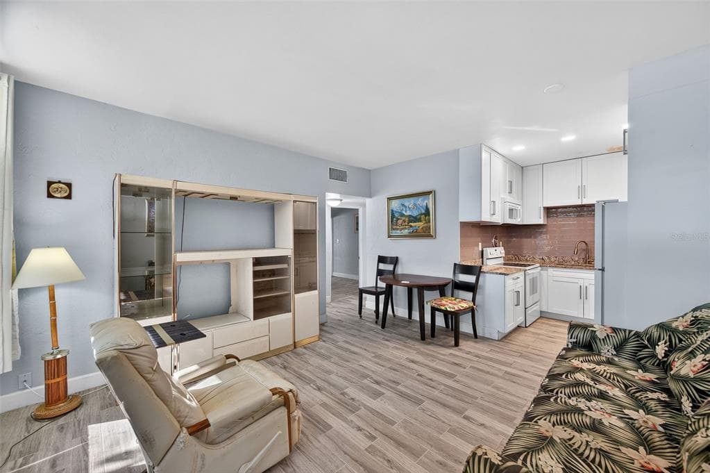 4001 58TH STREET N UNIT 14 - Interior/Exterior Photo 2 - KENNETH CITY, FL