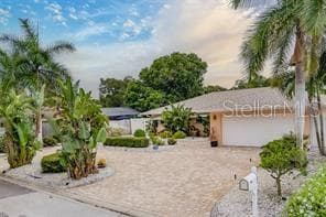 13880 88TH TERRACE - 3bd/2ba - $4,000 - SEMINOLE, FL