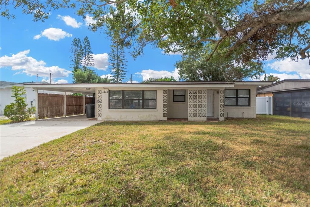 6360 34TH AVENUE N - 3bd/2ba - $435,000 - ST PETERSBURG, FL