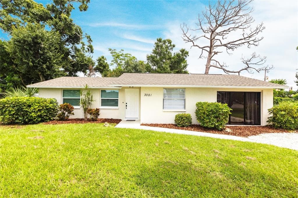 3081 ENGLEWOOD ROAD - 2bd/2ba - $269,990 - VENICE, FL