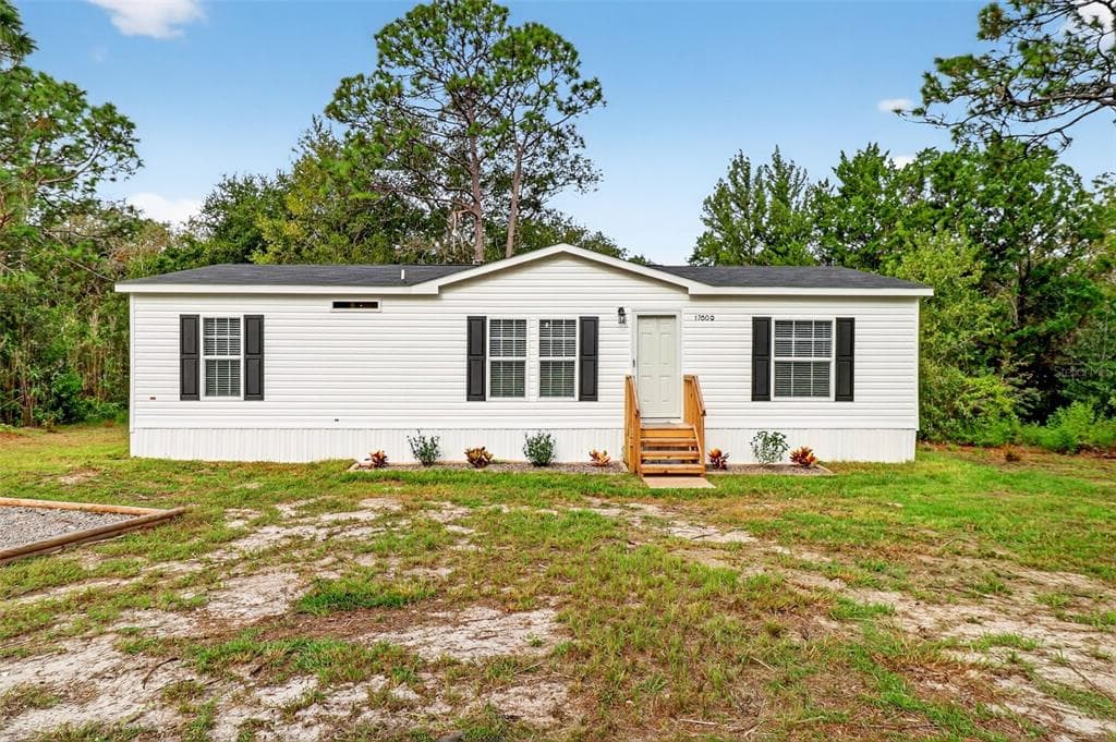 17609 GREENSBORO STREET - 3bd/2ba - $294,990 - SPRING HILL, FL