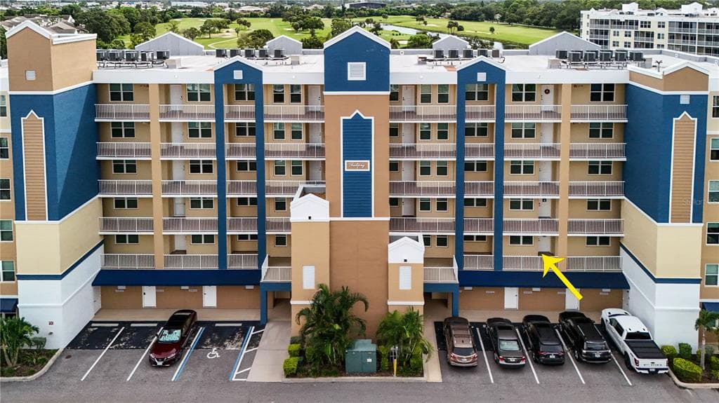 960 STARKEY ROAD UNIT 7105 - 2bd/2ba - $375,000 - LARGO, FL