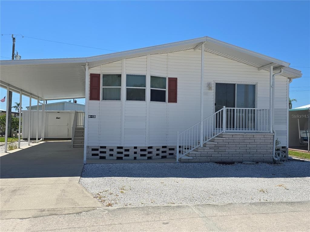 10315 CORTEZ RD W UNIT 13H - 2bd/2ba - $379,900 - BRADENTON, FL