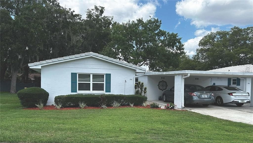 730 BARBER CIRCLE UNIT 730 - 2bd/2ba - $169,900 - LAKELAND, FL