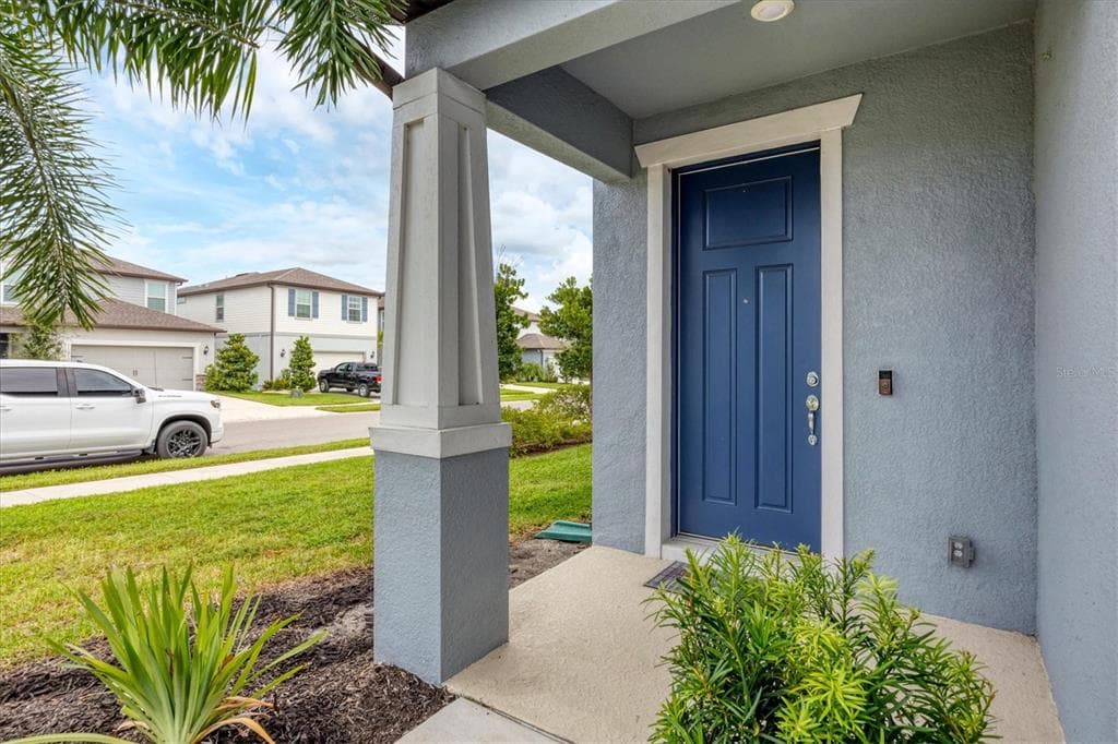 9528 LAMINE WAY - 5bd/3ba - $485,000 - PARRISH, FL