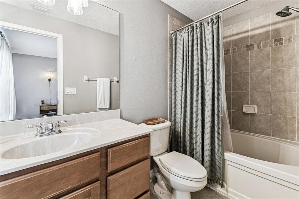 2503 MIDDLETON GROVE DRIVE - Interior/Exterior Photo 4 - BRANDON, FL