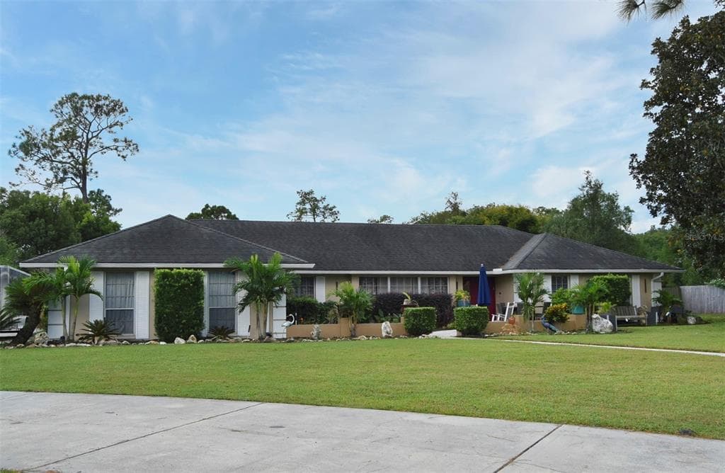 1200 WAVERLY WAY - 4bd/3ba - $595,000 - LONGWOOD, FL