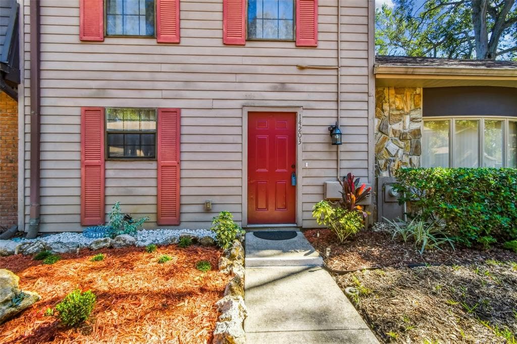 14203 WELLESLEY DRIVE