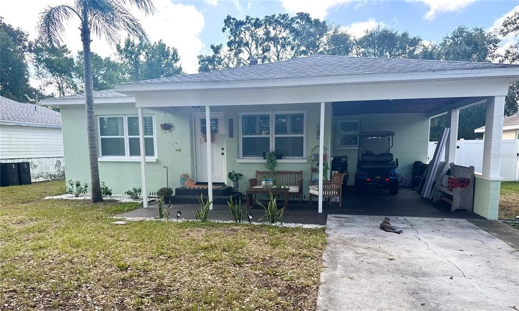 6110 MISSOURI AVENUE - 2bd/2ba - $249,000 - NEW PORT RICHEY, FL