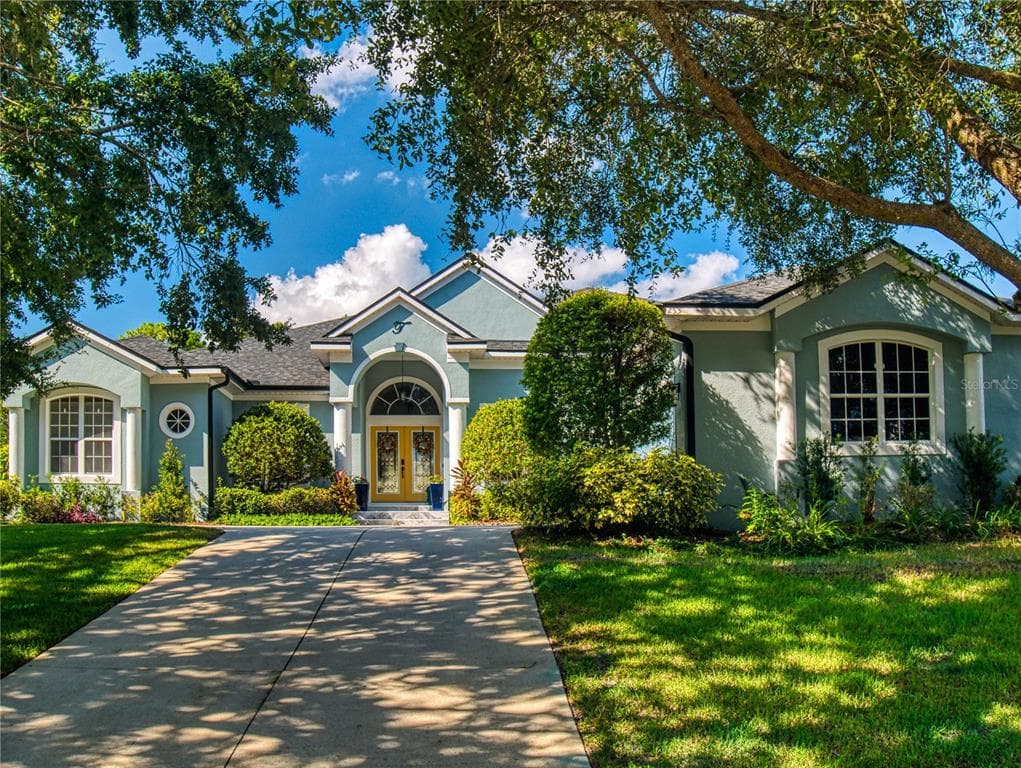253 GLEN ABBEY LANE - 5bd/5ba - $895,000 - DEBARY, FL