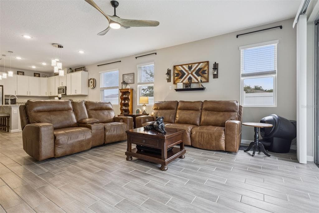 5118 MEADOW SONG DRIVE - Interior/Exterior Photo 4 - OKAHUMPKA, FL