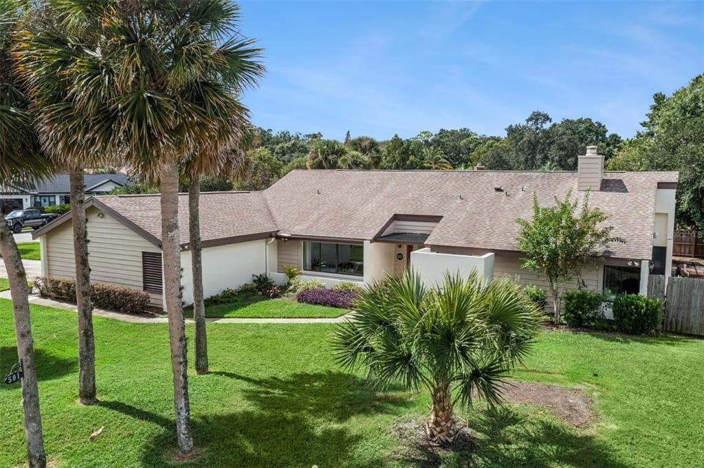 501 RIVERBEND BOULEVARD - 4bd/2ba - $624,900 - LONGWOOD, FL