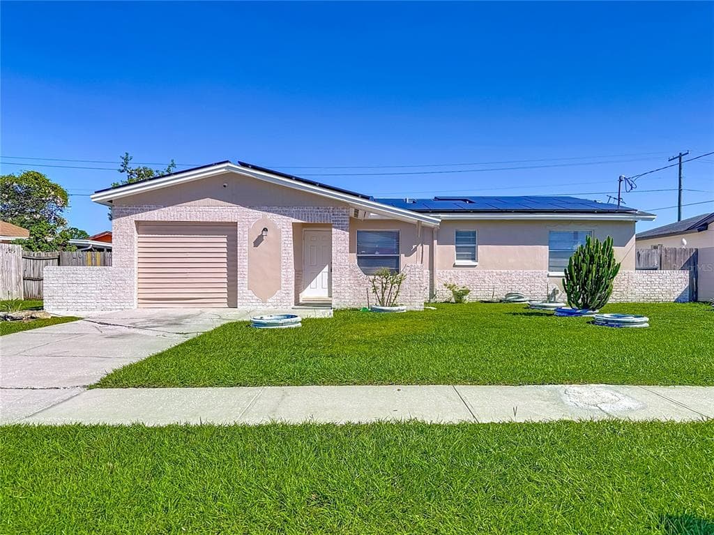 6419 W PARIS STREET - 4bd/3ba - $412,000 - TAMPA, FL