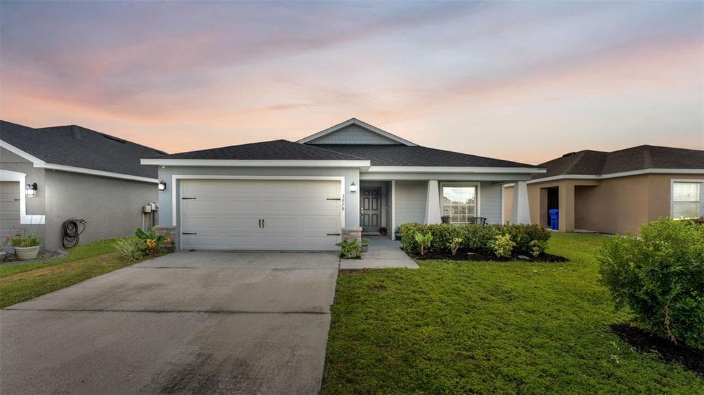3878 WHITE IBIS ROAD - 4bd/2ba - $307,000 - LAKELAND, FL
