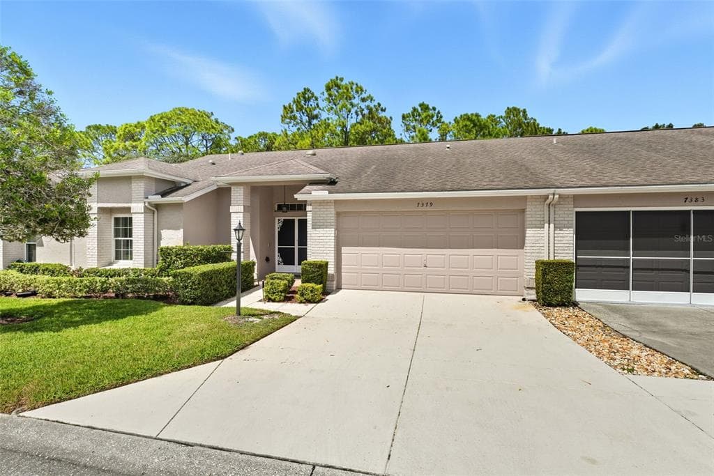 7379 WOODHOLLOW ROAD - 2bd/2ba - $289,000 - SPRING HILL, FL